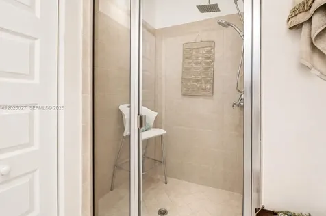 19220 NE 9th Place Miami FL 33179