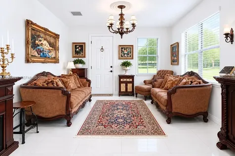 19220 NE 9th Place Miami FL 33179