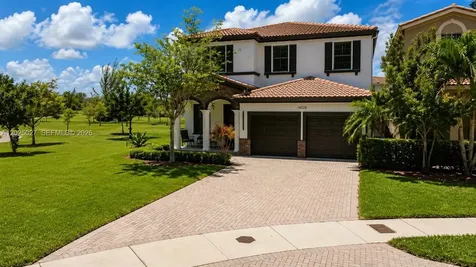 19220 NE 9th Place Miami FL 33179