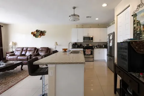 19220 NE 9th Place Miami FL 33179