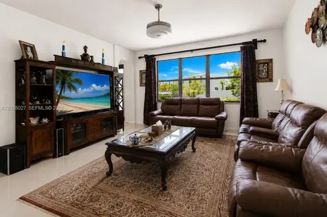 19220 NE 9th Place Miami FL 33179