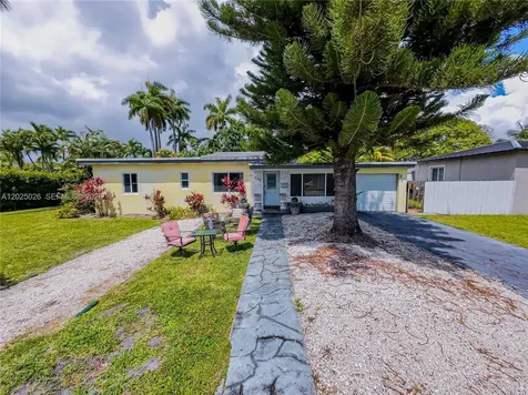 548 East Drive Miami Springs FL 33166
