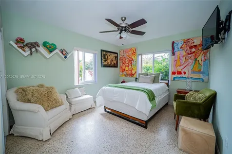 548 East Drive Miami Springs FL 33166