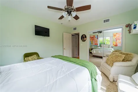 548 East Drive Miami Springs FL 33166