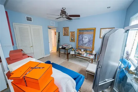 548 East Drive Miami Springs FL 33166