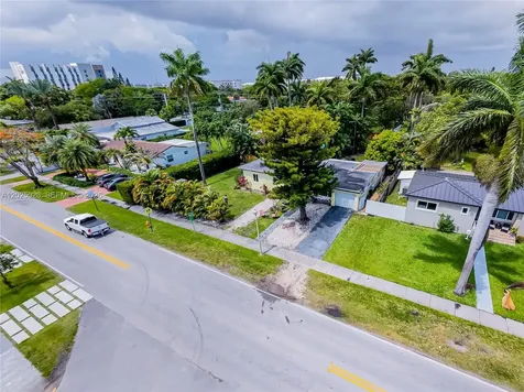 548 East Drive Miami Springs FL 33166