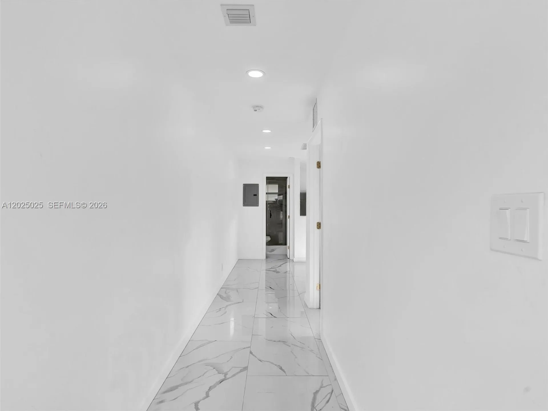 Hollywood FL 33023