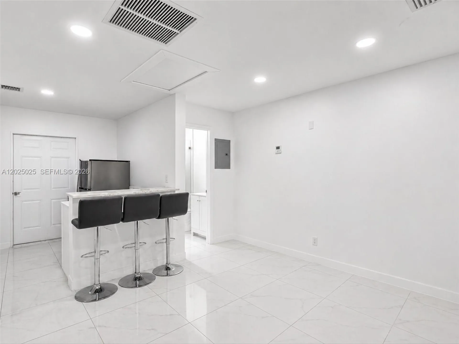 Hollywood FL 33023