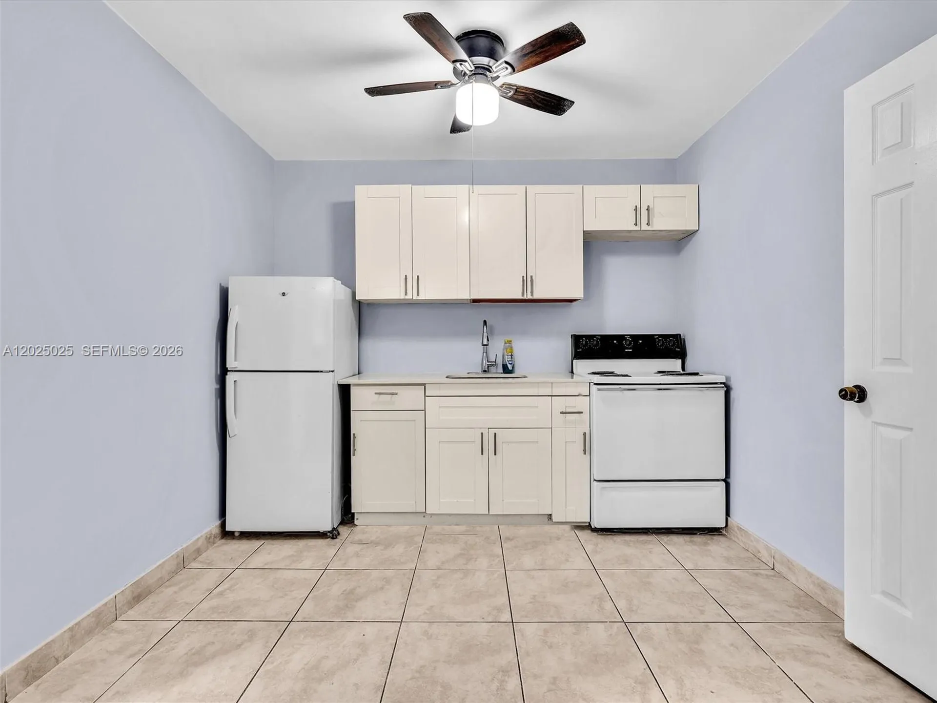 Hollywood FL 33023