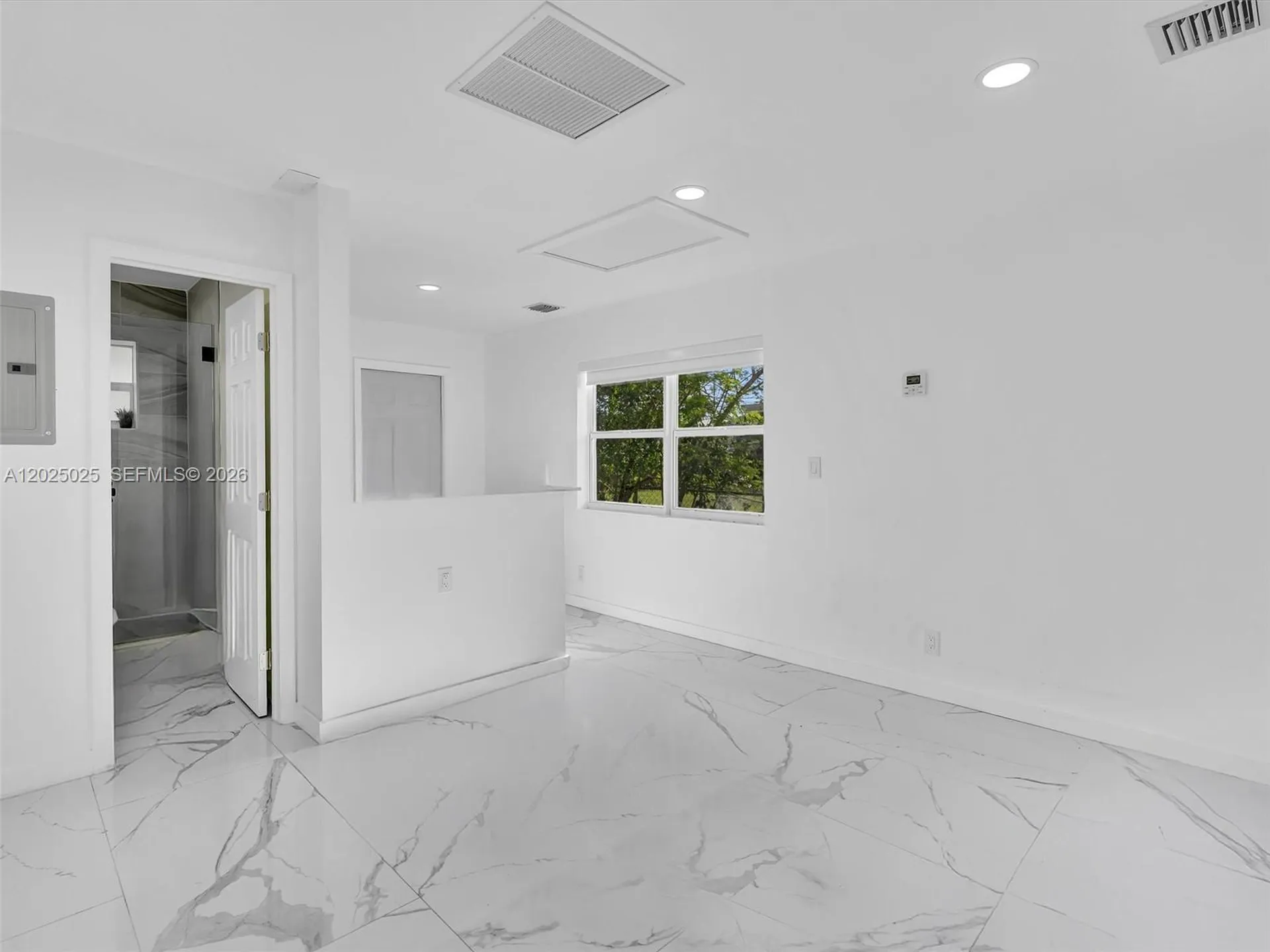 Hollywood FL 33023