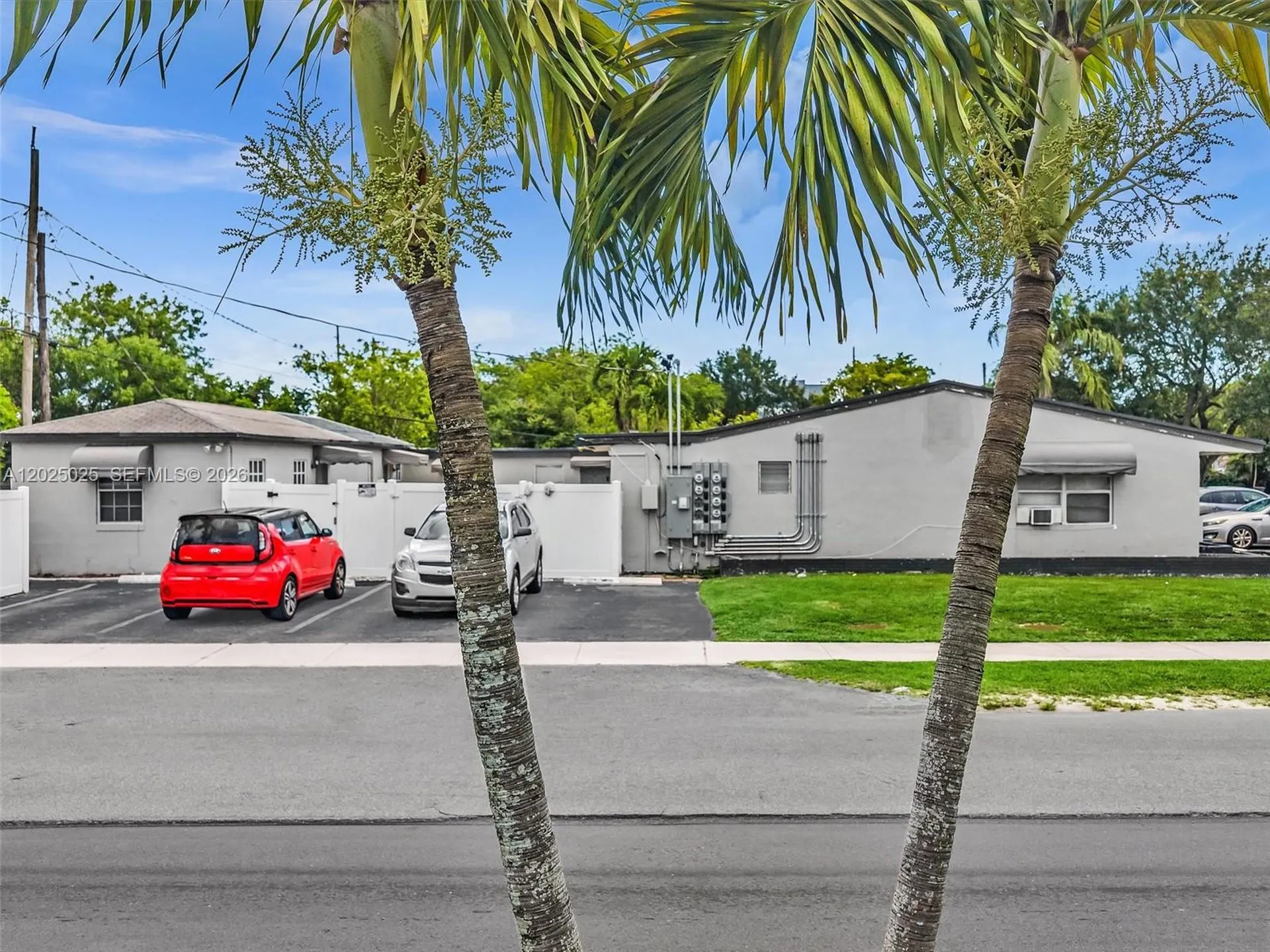 Hollywood FL 33023