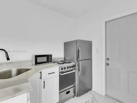 Hollywood FL 33023