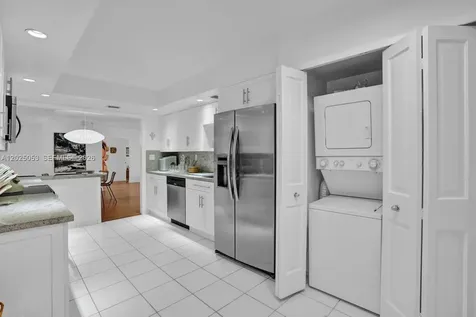 1121 Crandon Boulevard Key Biscayne FL 33149