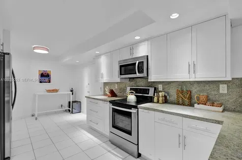 1121 Crandon Boulevard Key Biscayne FL 33149