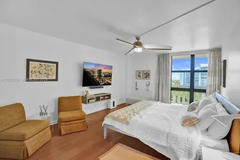 1121 Crandon Boulevard Key Biscayne FL 33149