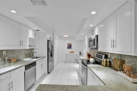 1121 Crandon Boulevard Key Biscayne FL 33149