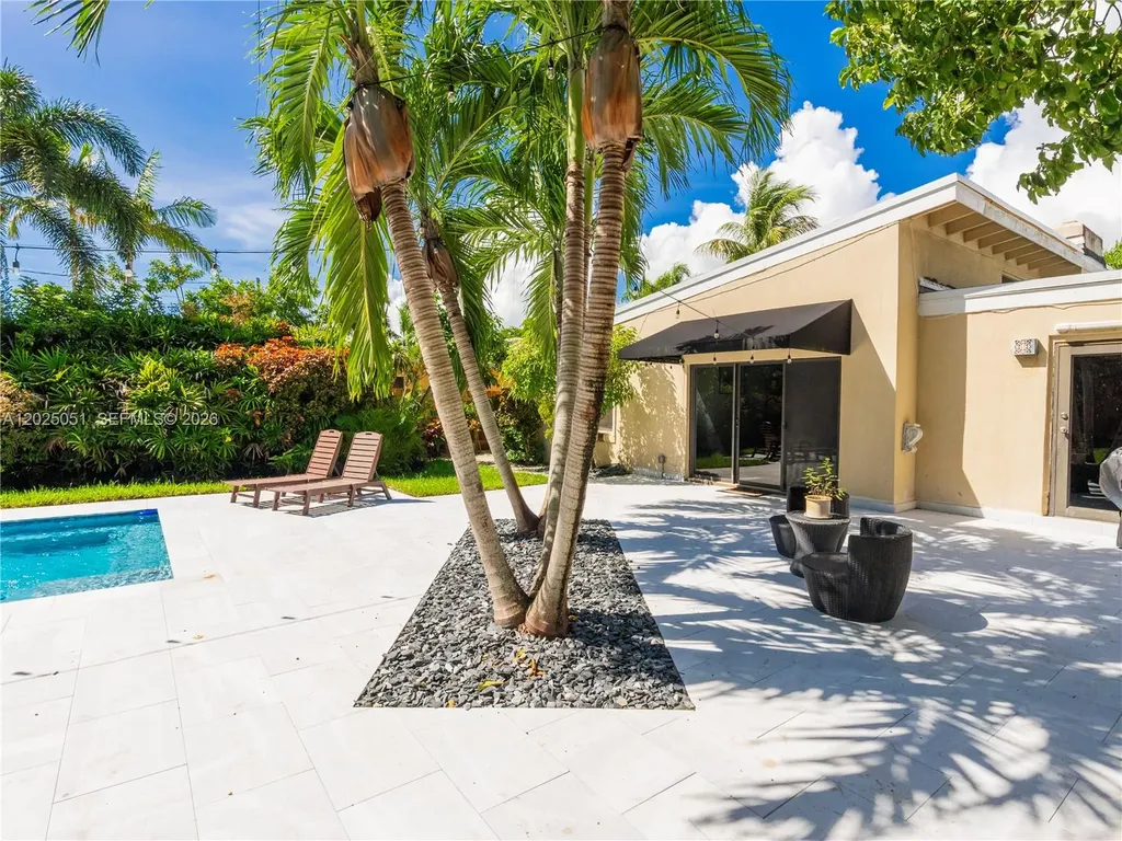 1212 NE 17th Terrace Fort Lauderdale FL 33304