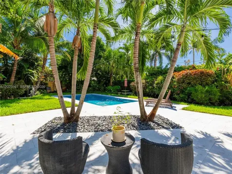 1212 NE 17th Terrace Fort Lauderdale FL 33304