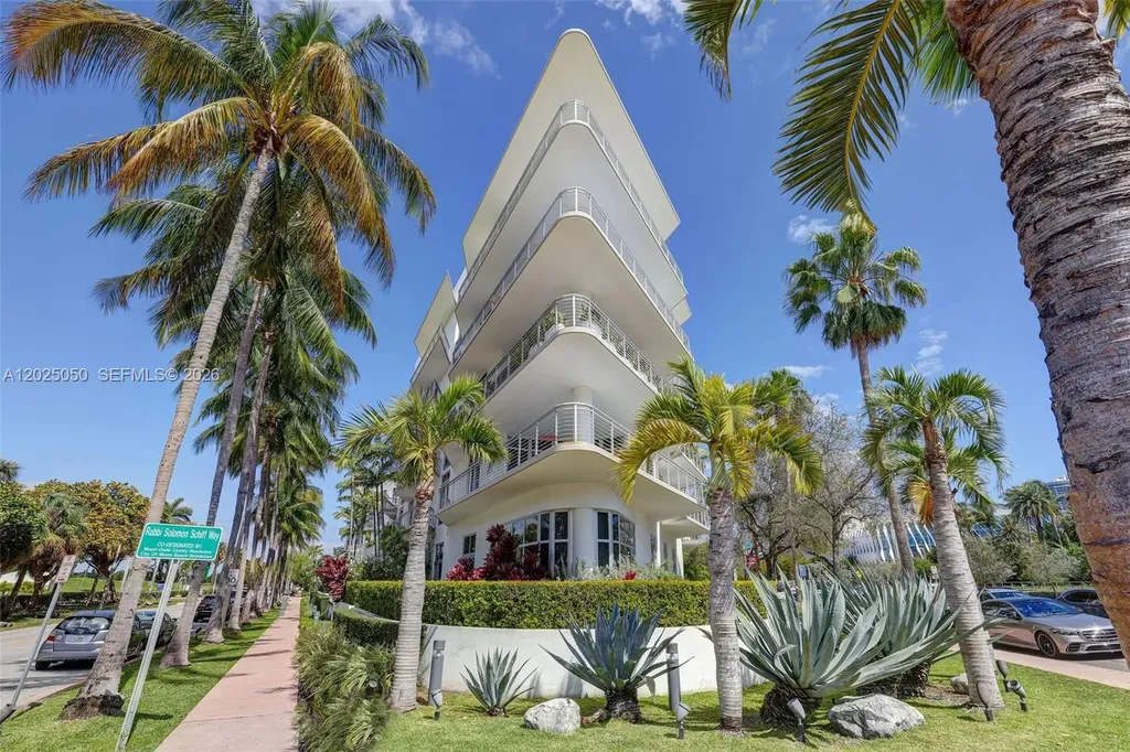 2001 Meridian Avenue Miami Beach FL 33139