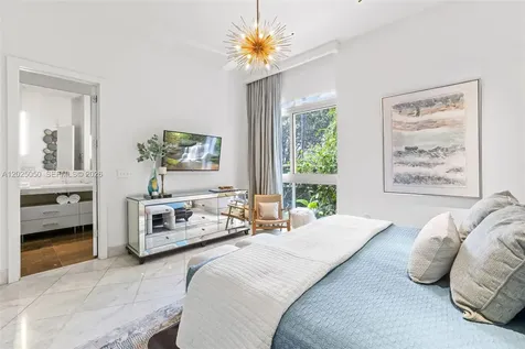 2001 Meridian Avenue Miami Beach FL 33139