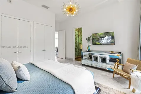 2001 Meridian Avenue Miami Beach FL 33139