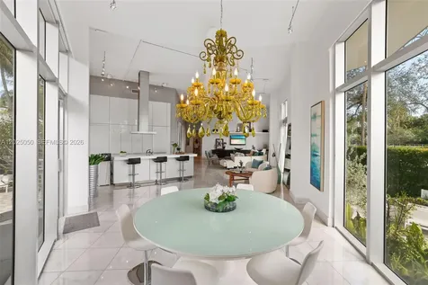 2001 Meridian Avenue Miami Beach FL 33139