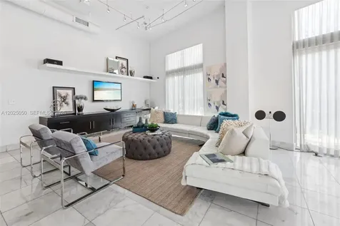 2001 Meridian Avenue Miami Beach FL 33139