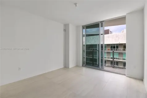 77 SE 5th Street Miami FL 33131