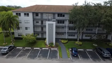 101 SW 132nd Way Pembroke Pines FL 33027