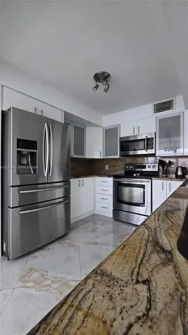 16558 NE 26th Avenue North Miami Beach FL 33160