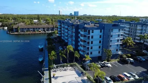 16558 NE 26th Avenue North Miami Beach FL 33160