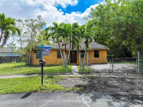 1664 SW 2nd Court Homestead FL 33030