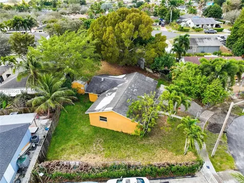 1664 SW 2nd Court Homestead FL 33030
