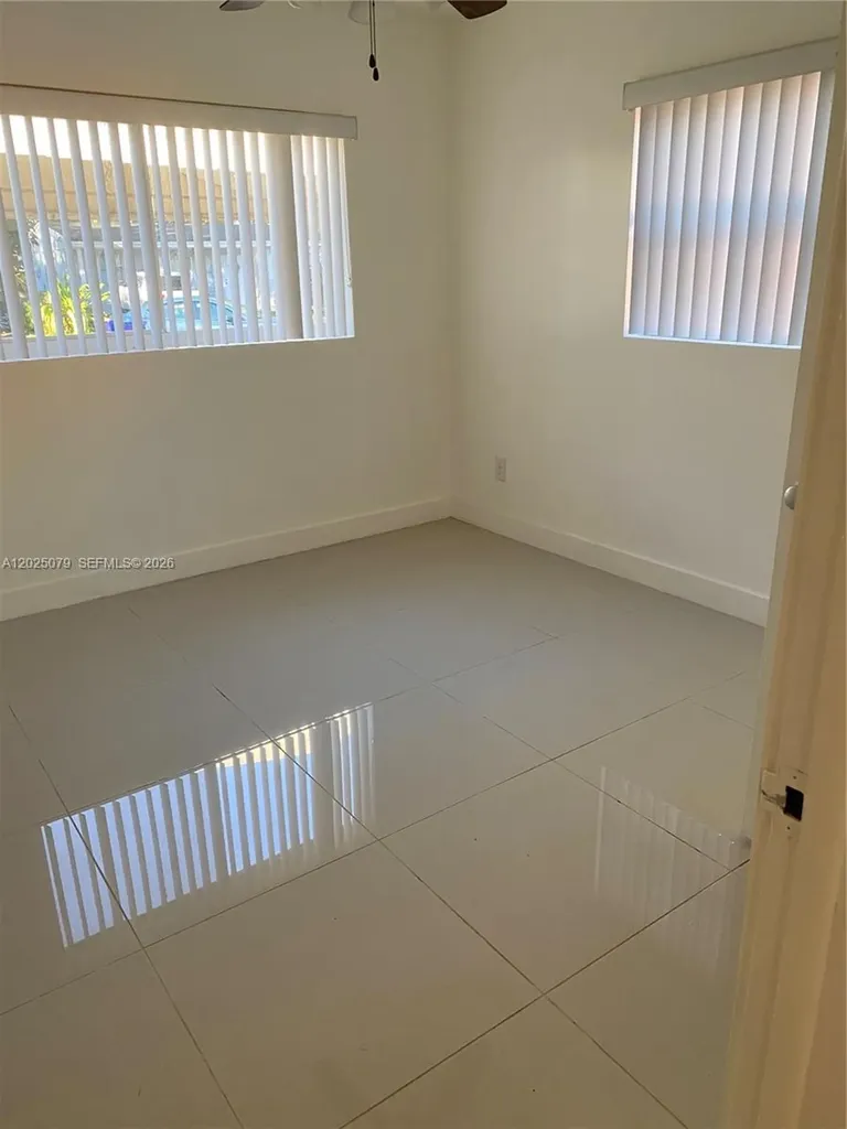 6234 Hayes Street Hollywood FL 33024