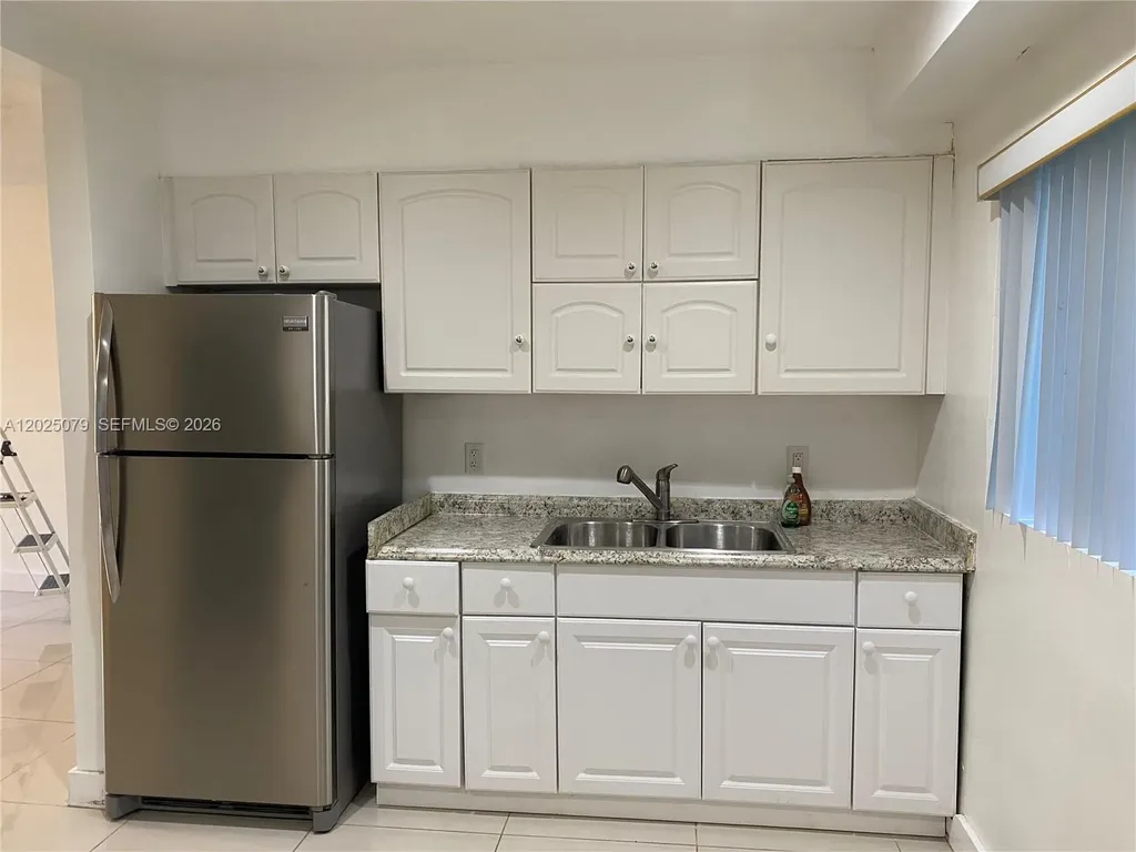 6234 Hayes Street Hollywood FL 33024
