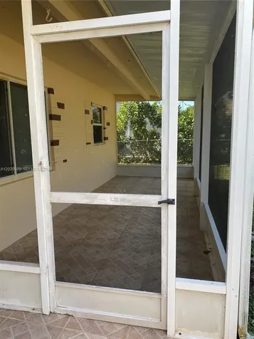 6234 Hayes Street Hollywood FL 33024