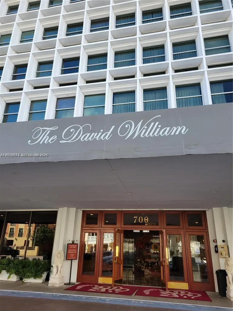 700 Biltmore Way Coral Gables FL 33134