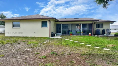 316 North Avenue Lehigh Acres FL 33936