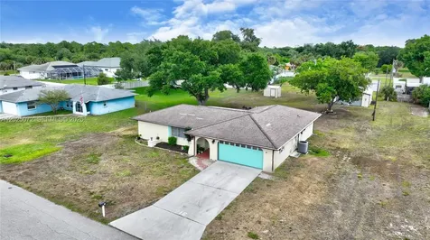 316 North Avenue Lehigh Acres FL 33936