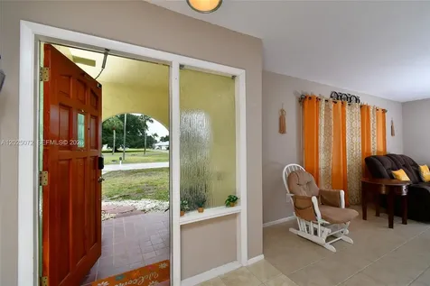 316 North Avenue Lehigh Acres FL 33936