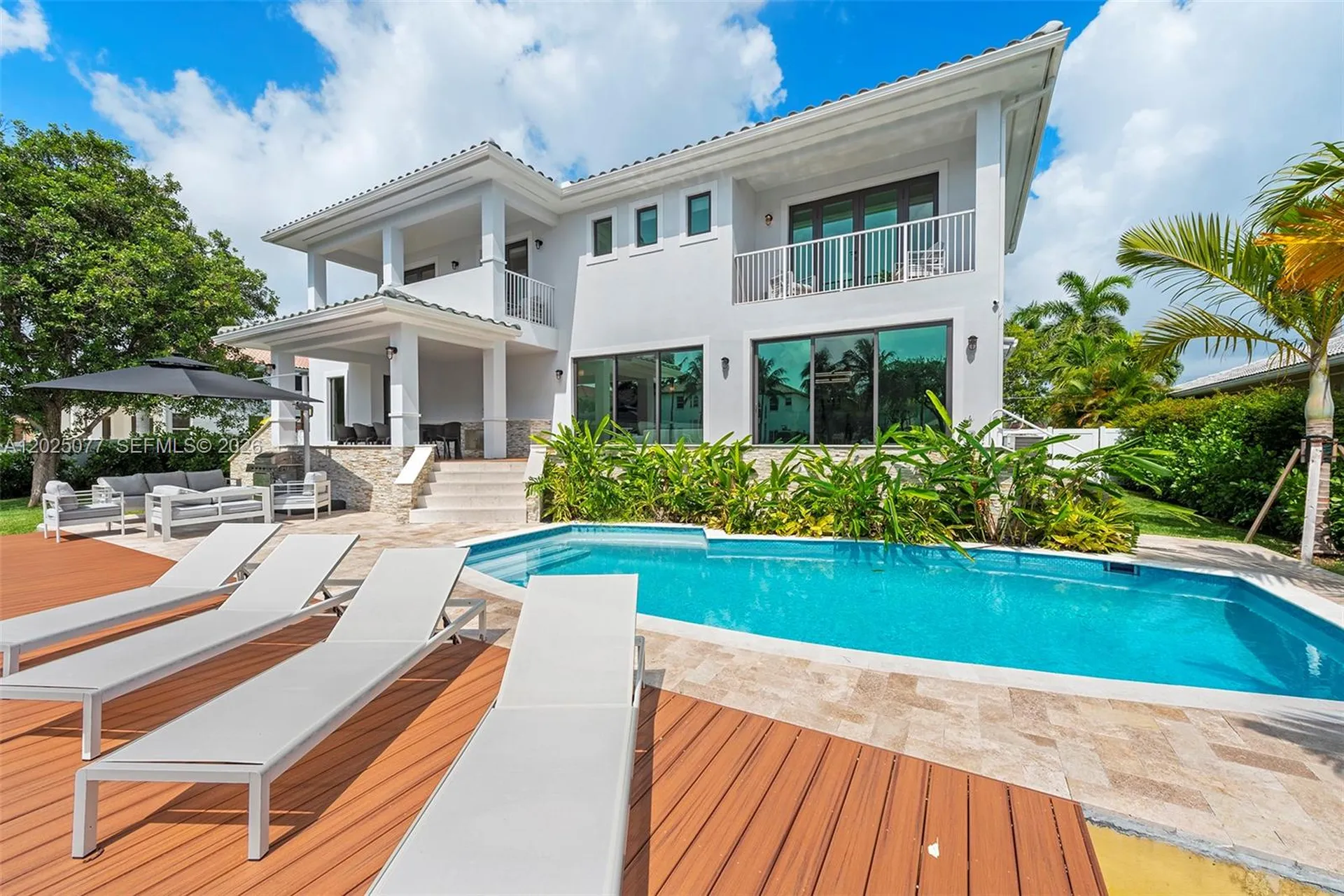 850 Washington Street Hollywood FL 33019