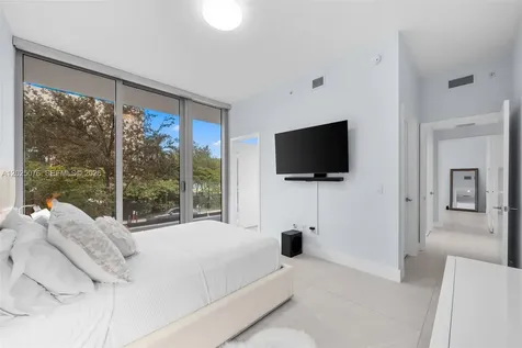650 NE 32nd Street Miami FL 33137