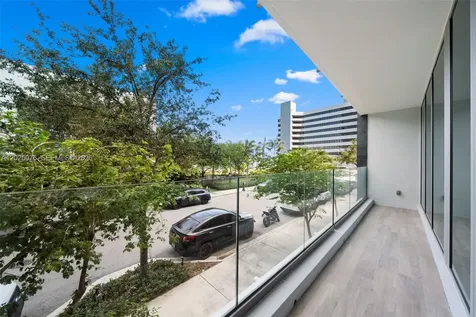 650 NE 32nd Street Miami FL 33137