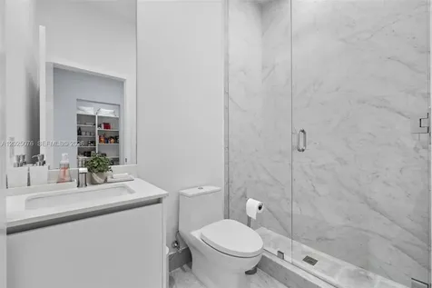 650 NE 32nd Street Miami FL 33137