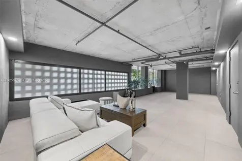 650 NE 32nd Street Miami FL 33137