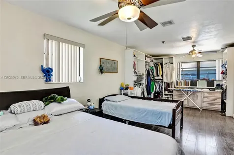 9910 Bahama Drive Cutler Bay FL 33189