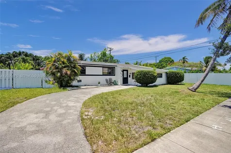 9910 Bahama Drive Cutler Bay FL 33189