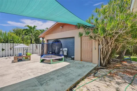 9910 Bahama Drive Cutler Bay FL 33189