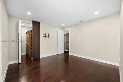 7534 NW 98th Avenue Doral FL 33178