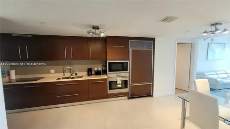 485 Brickell Avenue Miami FL 33131